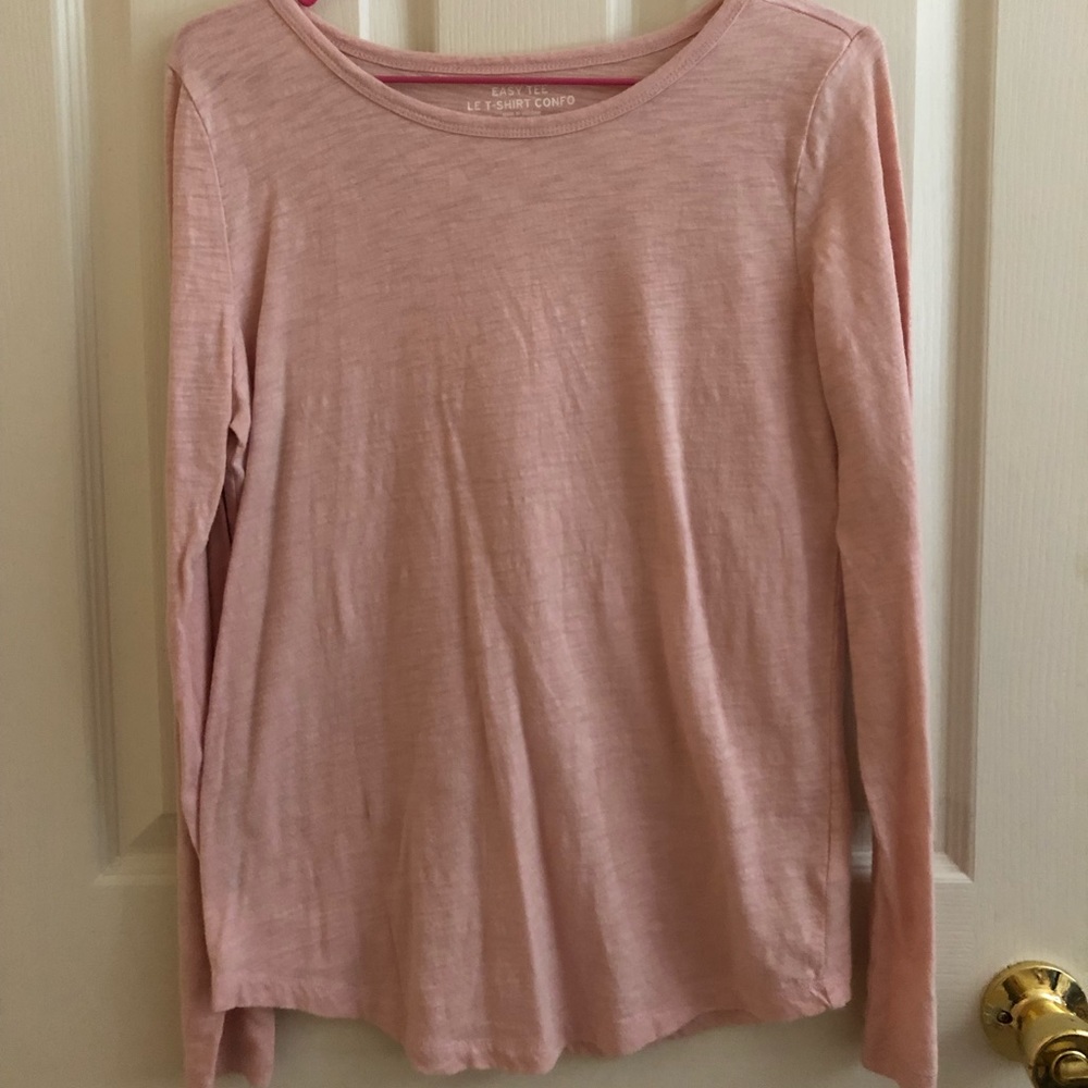 Tee